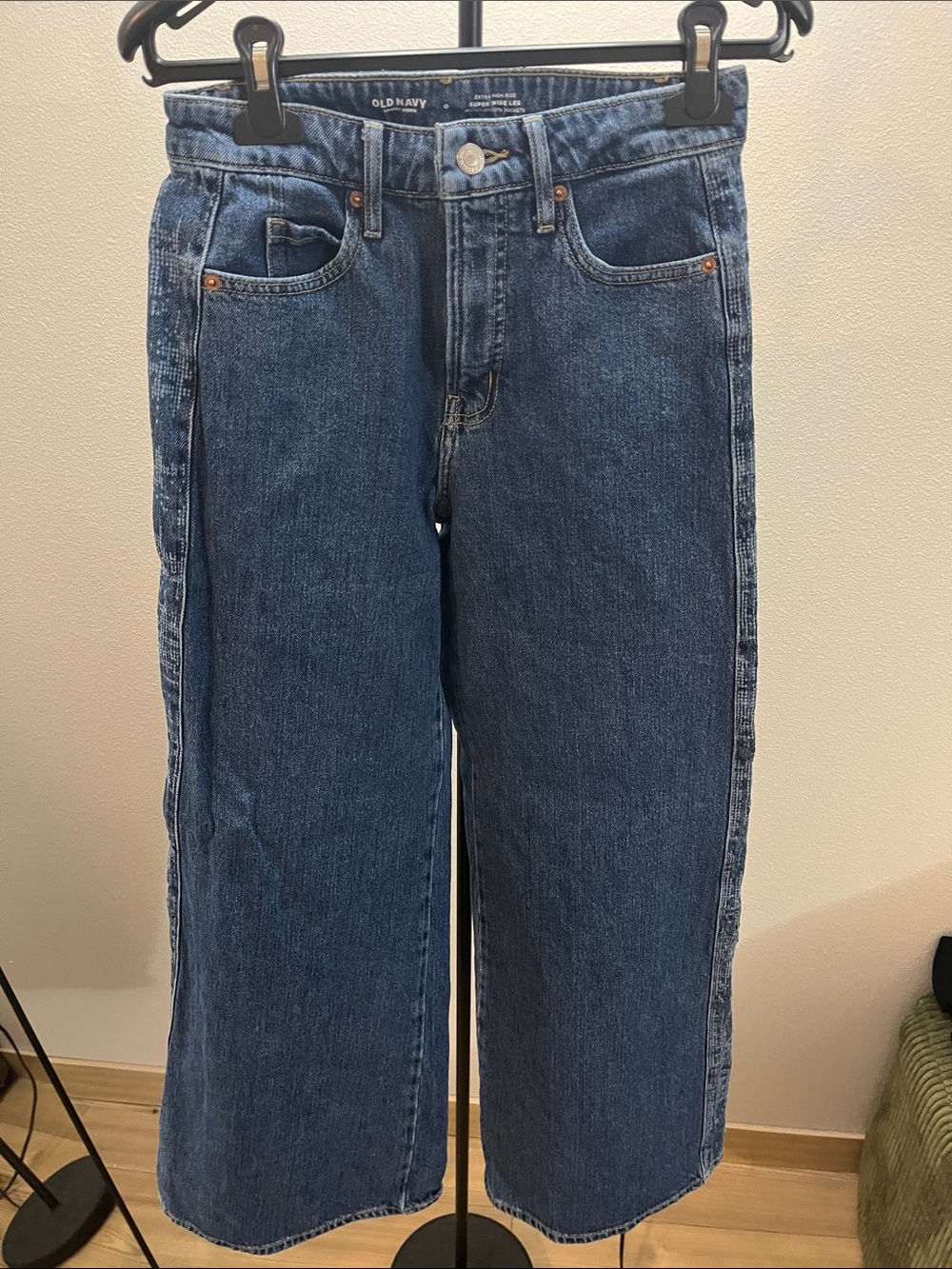 Old Navy Women's High-Rise Wide-Leg Jeans in Dark Blue